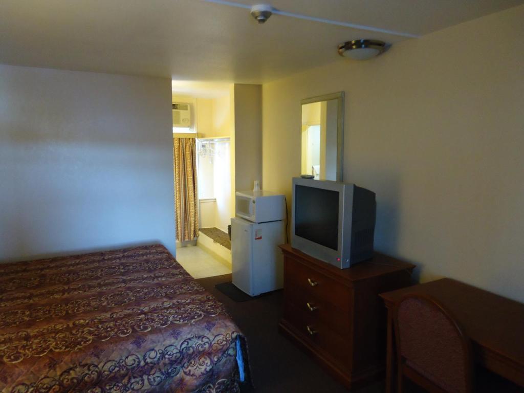 Canadiana Motel Sudbury Buitenkant foto
