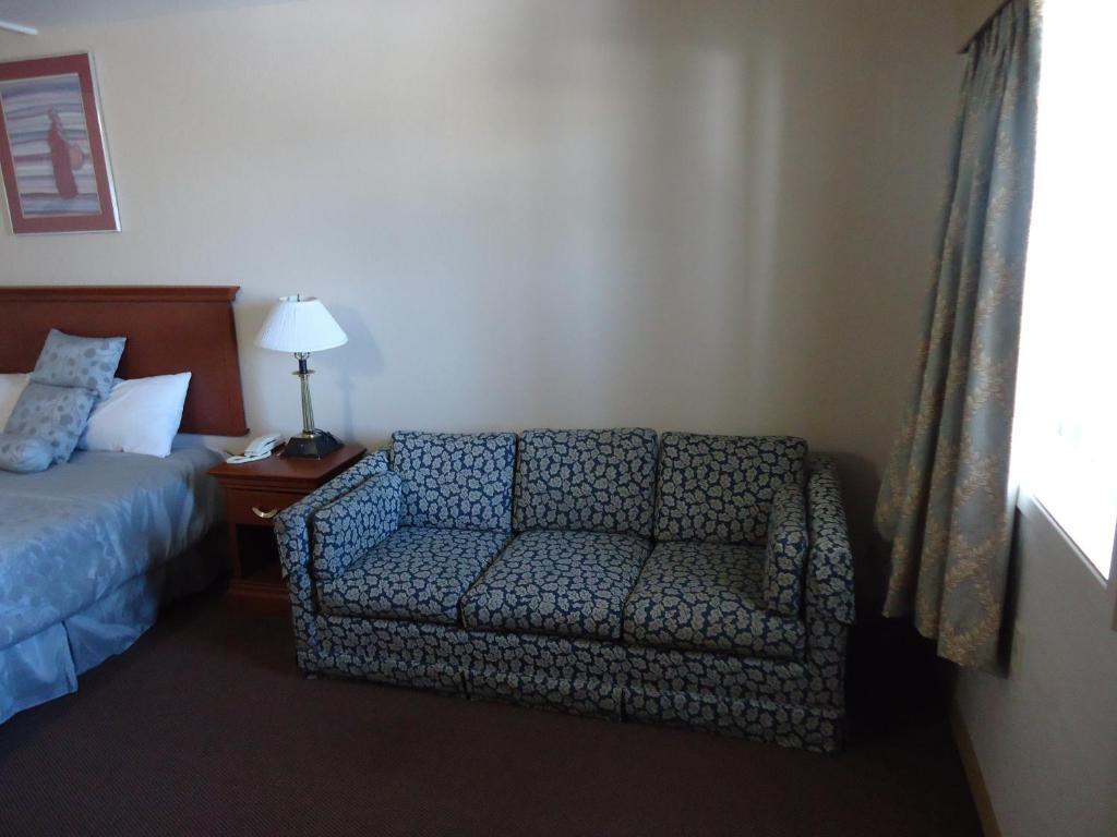 Canadiana Motel Sudbury Buitenkant foto